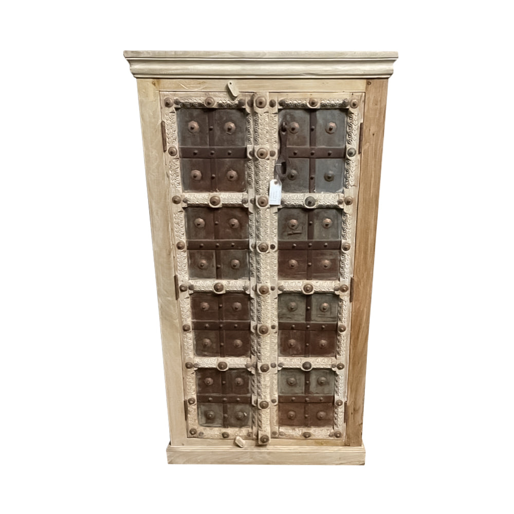 Almirah Studded Door